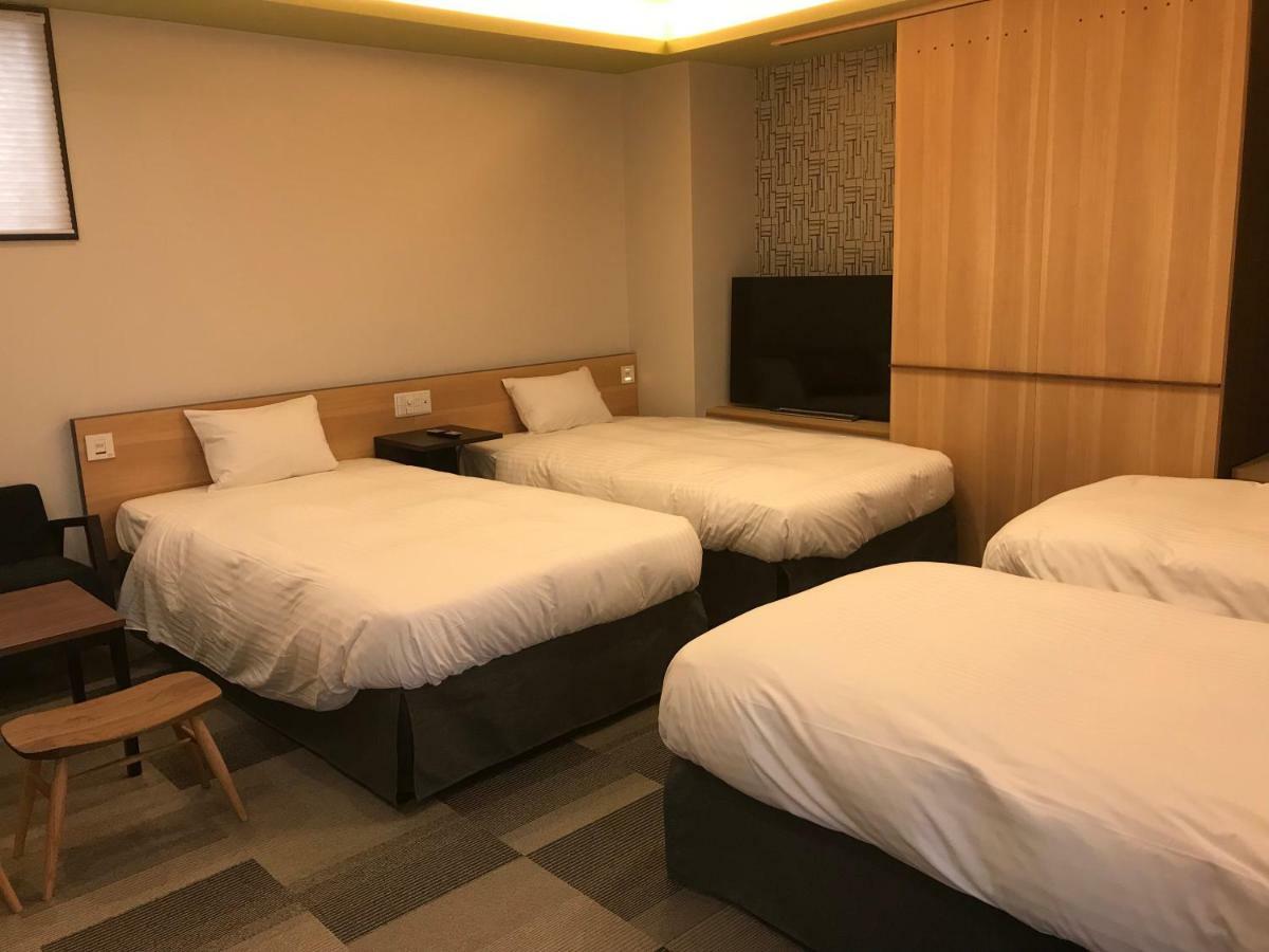 Hotel Yururito Oszaka Kültér fotó