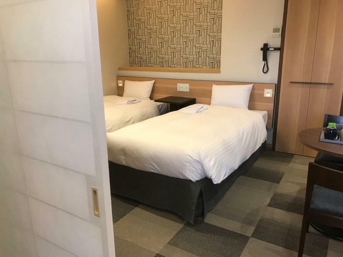 Hotel Yururito Oszaka Kültér fotó