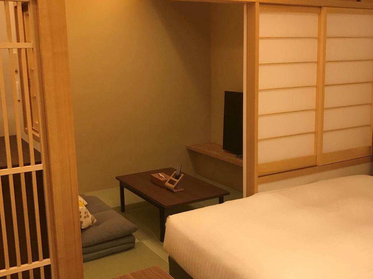 Hotel Yururito Oszaka Kültér fotó