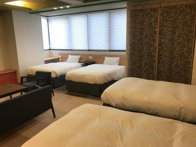 Hotel Yururito Oszaka Kültér fotó
